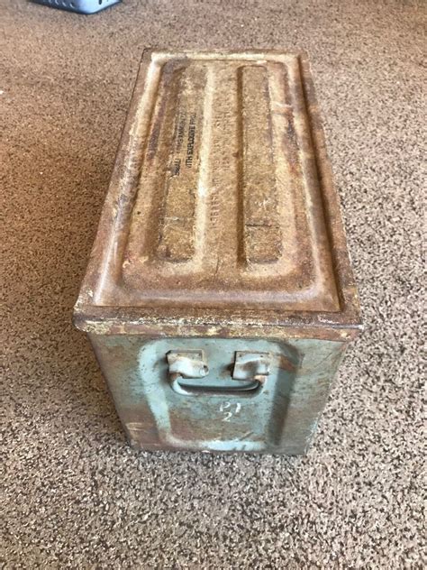 wwii metal box somm mk3 mod 1|LARGE 20MM MK3 MOD 1 1944 WWII METAL AMMO CAN BOX .